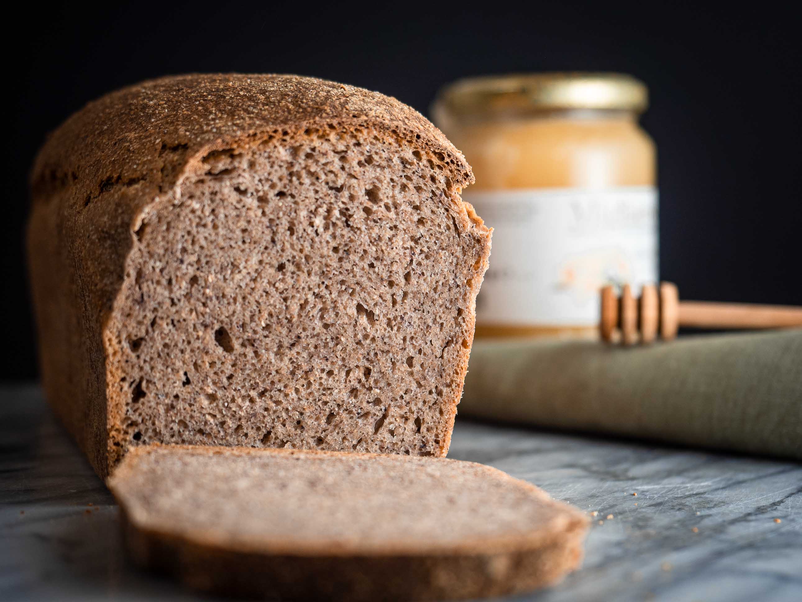 Pane in cassetta all'olio image
